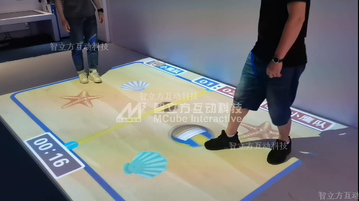 餐饮零售业未来趋势？逆袭神器金年会 金字招牌诚信至上地面互动投影游戏！